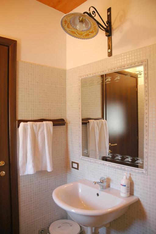 Agriturismo Cascina Madonnina Pregnana Milanese Bilik gambar