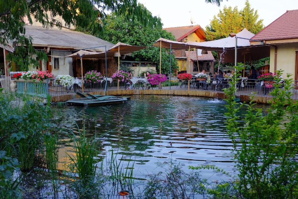 Agriturismo Cascina Madonnina Pregnana Milanese Luaran gambar