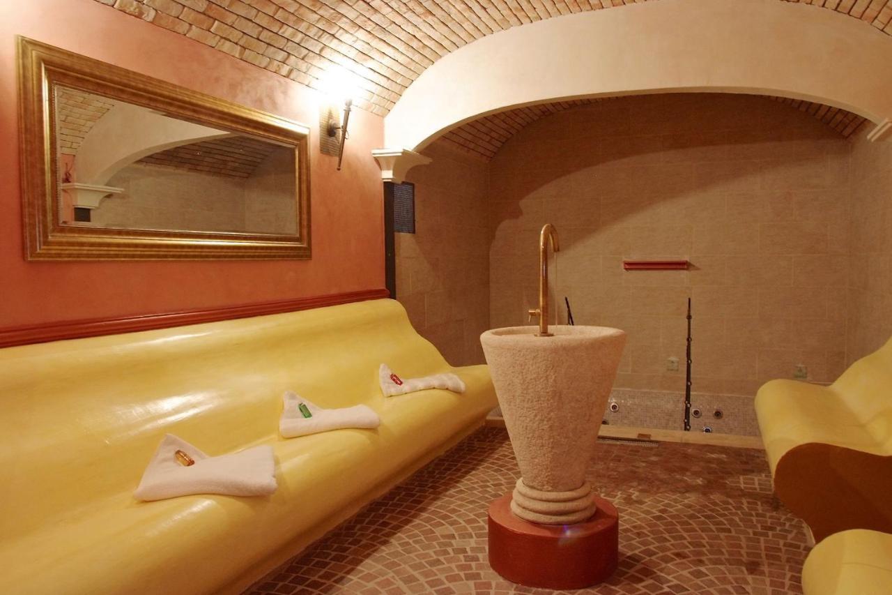 Agriturismo Cascina Madonnina Pregnana Milanese Luaran gambar