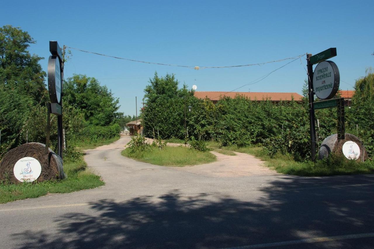 Agriturismo Cascina Madonnina Pregnana Milanese Luaran gambar
